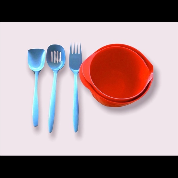 Rosti Denmark Melamine Bowls & Utensils Lot - Picture 4 of 9